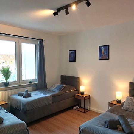 Rtr Essen - Fuer Bis Zu 8 Personen - Voll Ausgestattet - Zentral Limbecker Platz - Messe - Uniklinikum - Smart Tv - Modern Apartment Bagian luar foto