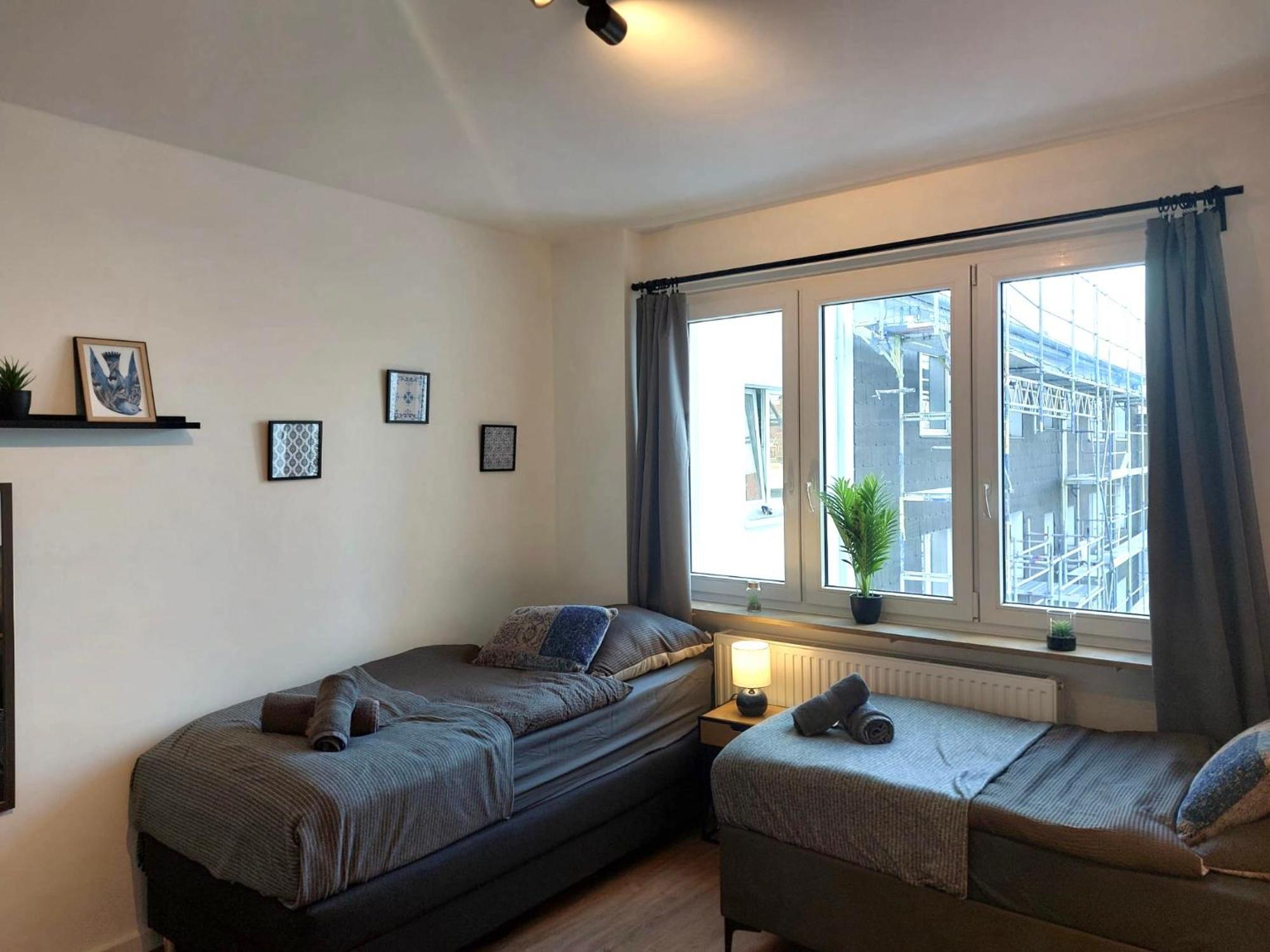 Rtr Essen - Fuer Bis Zu 8 Personen - Voll Ausgestattet - Zentral Limbecker Platz - Messe - Uniklinikum - Smart Tv - Modern Apartment Bagian luar foto